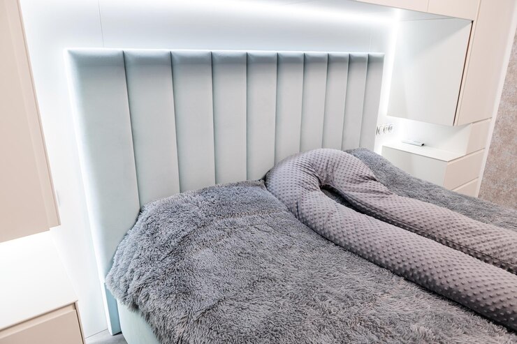 heated blanket vs weighted blanket