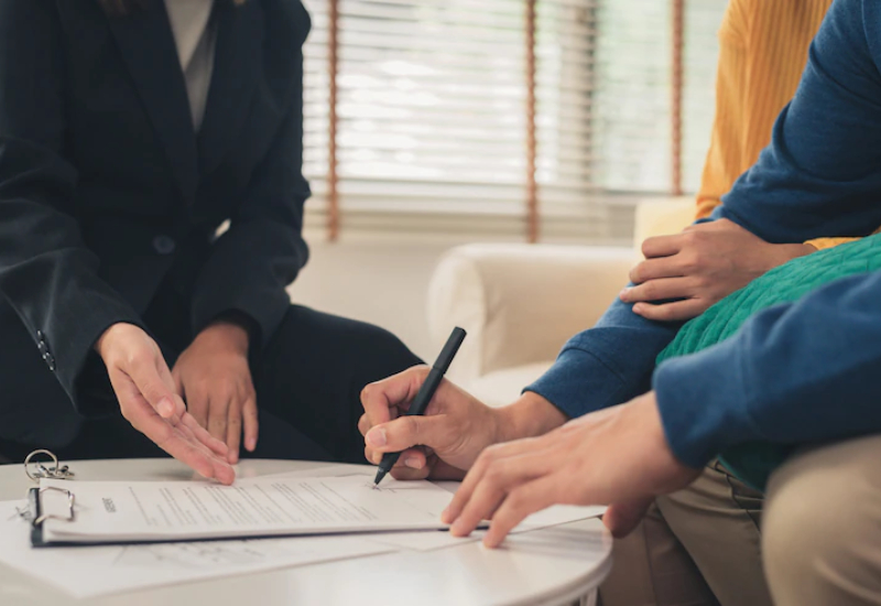 Finding the Right Mortgage Broker for Your Home Buying Needs