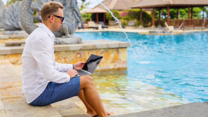 Enjoying the Benefits of Professional Pool Management