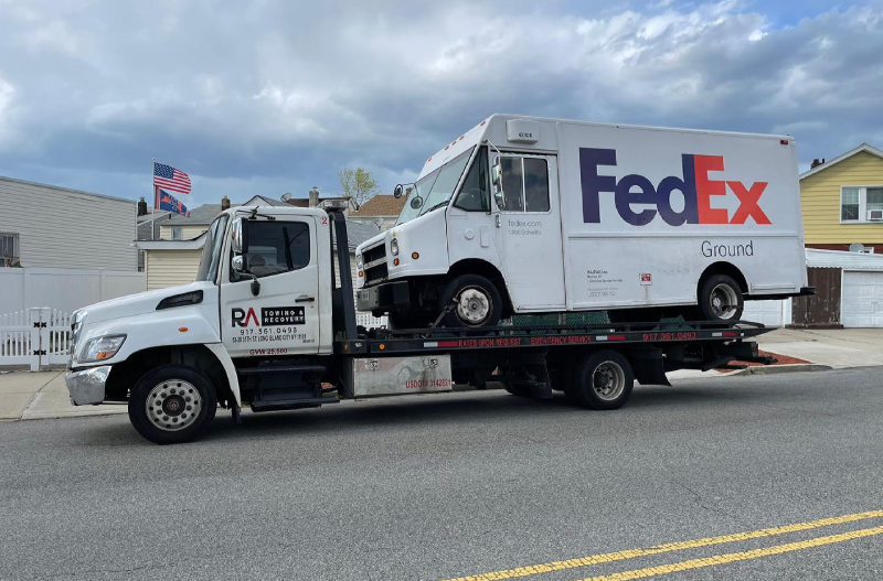 heavy duty tow truck
