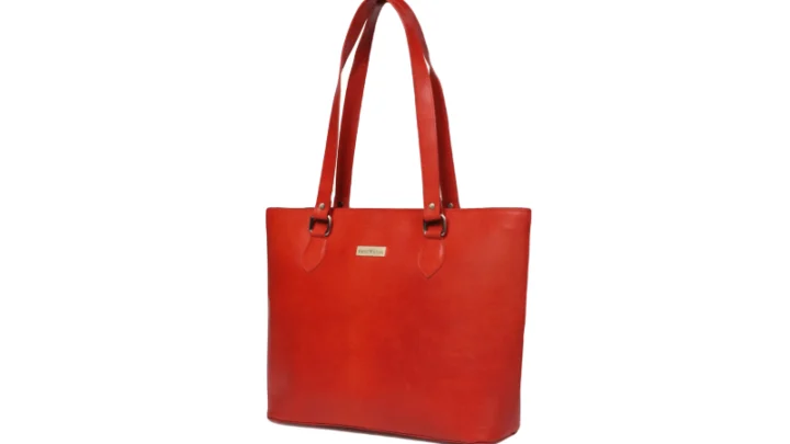 Why Antique Leather Goods Are A Wise Investment In 2025?
