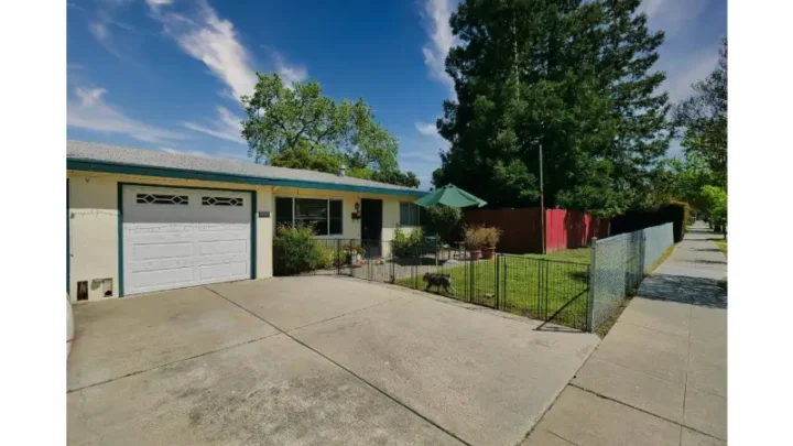 Explore Friendly Acres Redwood City: Affordable Charm Meets Prime Property Location